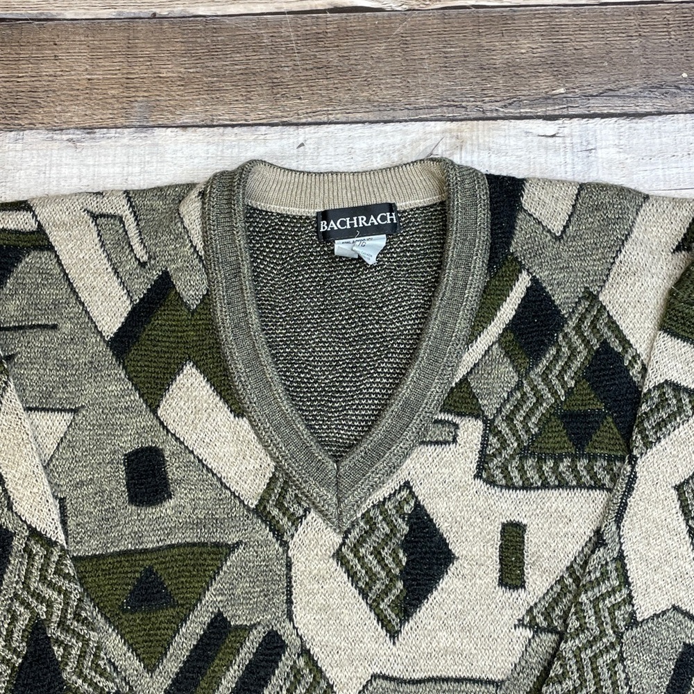 Men's Geometric Pattern Sweater - Green - image 2